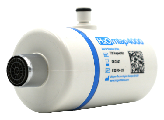 H2Omtap4000 antibakterieller Wasserfilter, Nahaufnahme Wasserausgang, Filterstruktur, Wasserhahnfilter, effektive Filtration